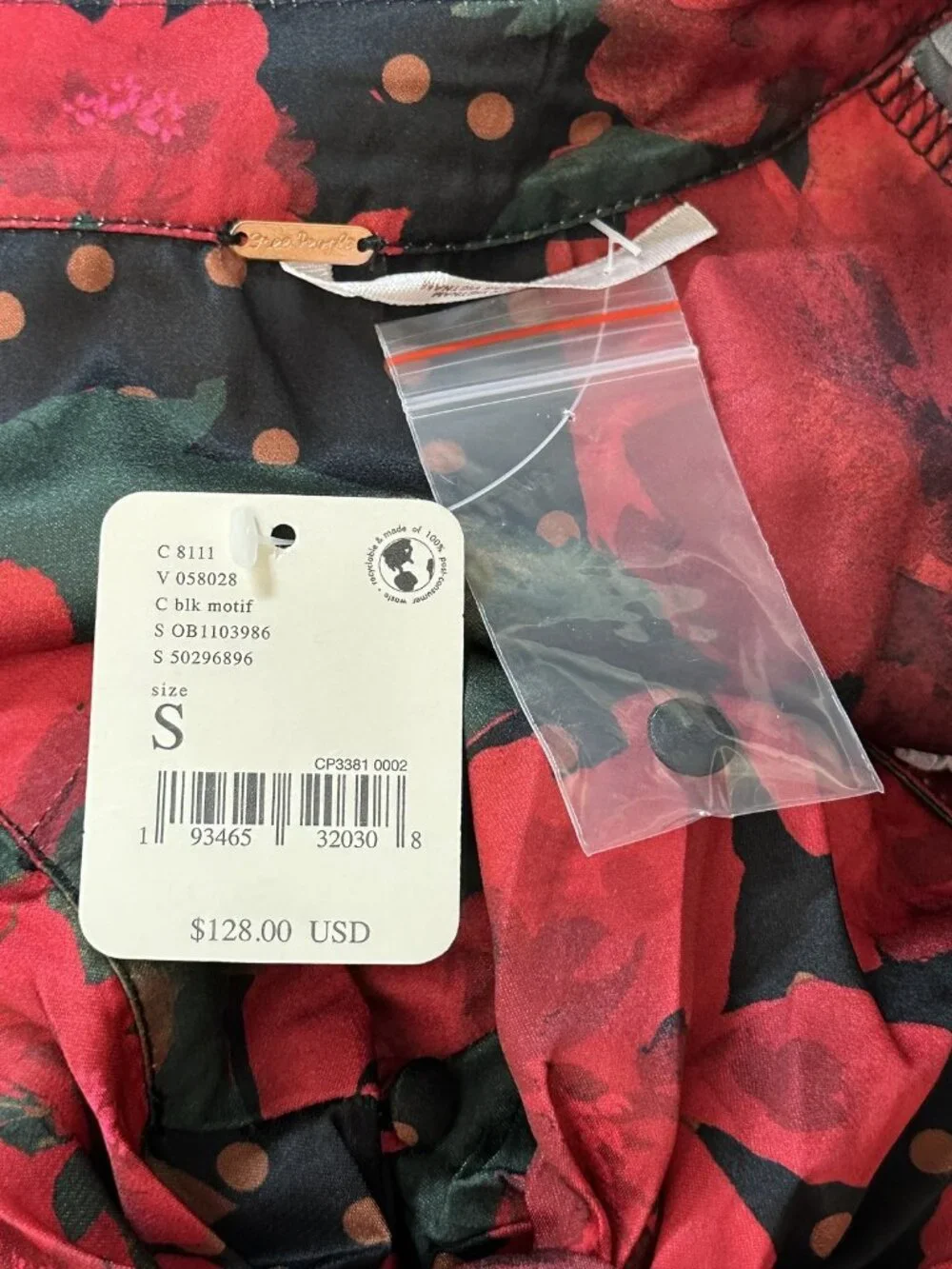 ✨ NWT Free People Run Free Floral Tie Front Blouse – Size Small ✨